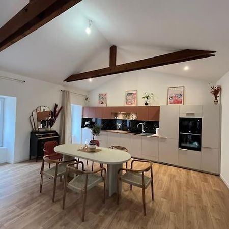 La Maison Rose Du Centre-Ville ! 무질락 외부 사진